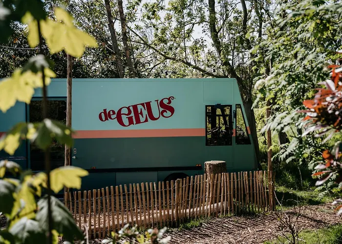 キャンプ場 Srv Wagen De Geus Oud Ade